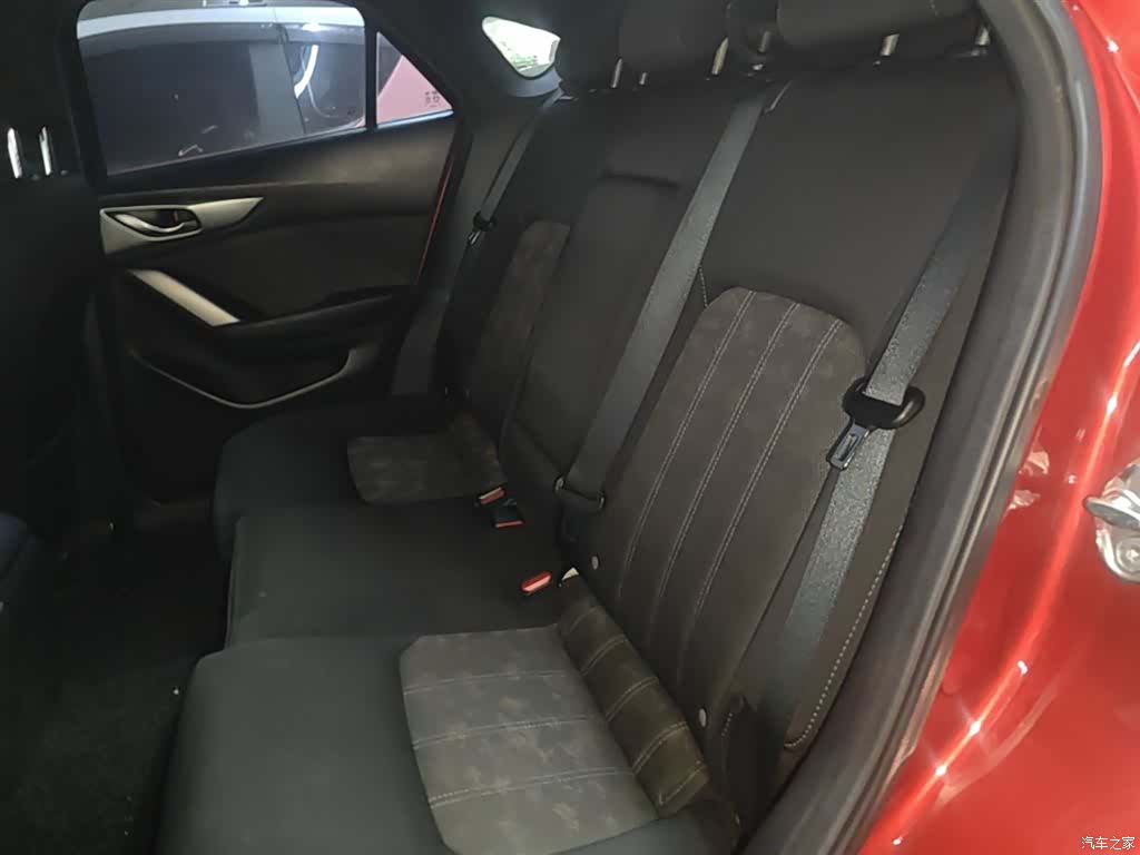 Mazda CX-4, 2016 17