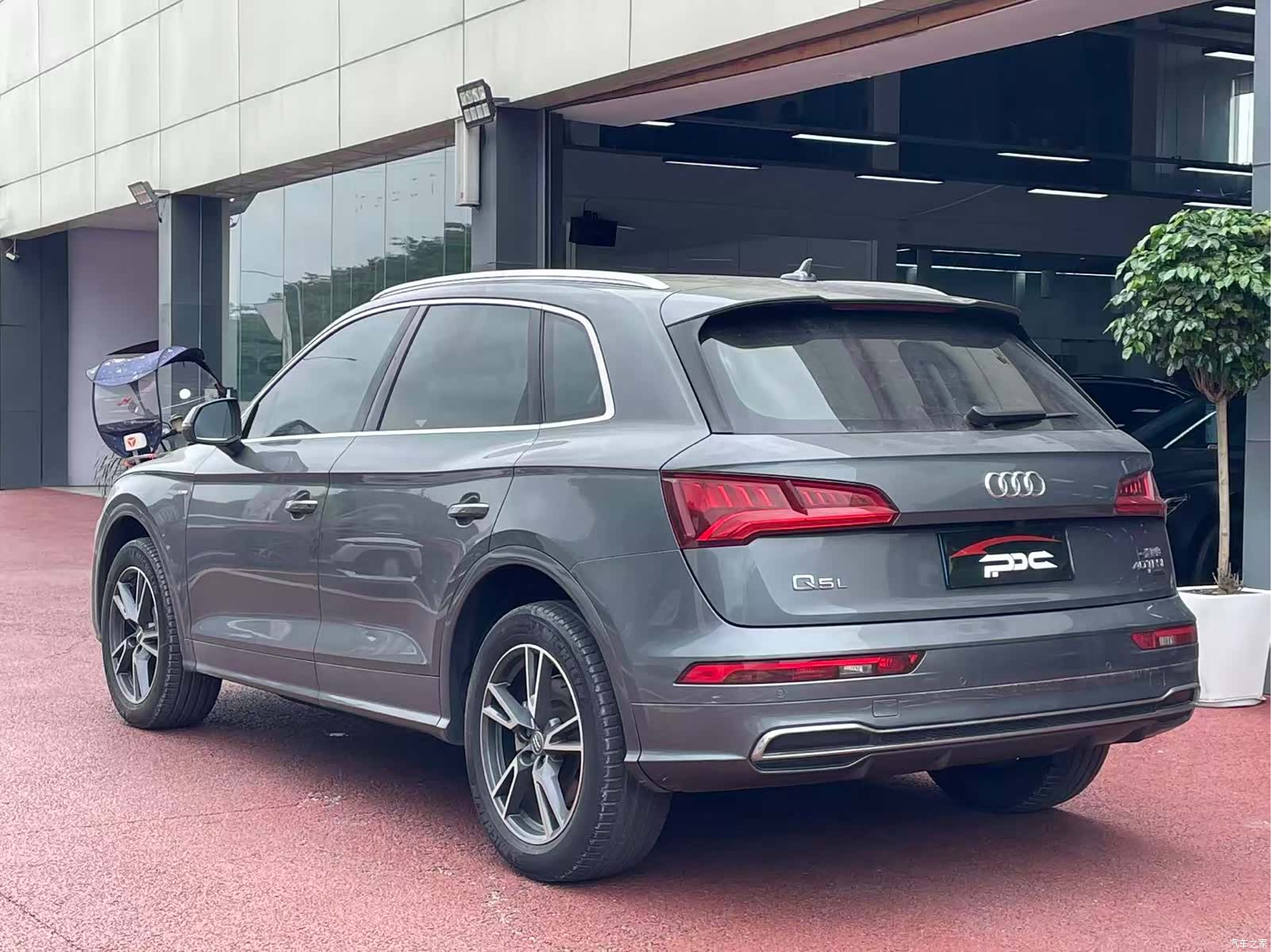 Audi Q5L, 2019 13