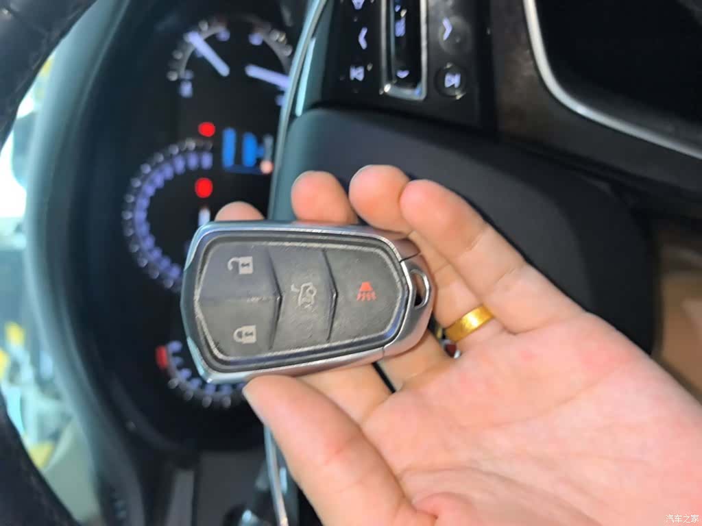 Cadillac XTS, 2019 9