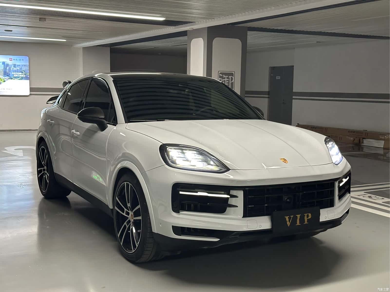 Porsche Cayenne, 2025 3