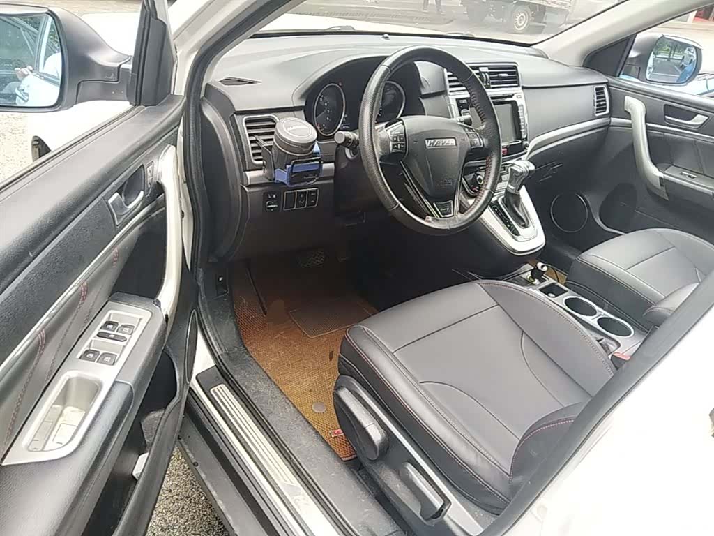Haval M6, 2018 16