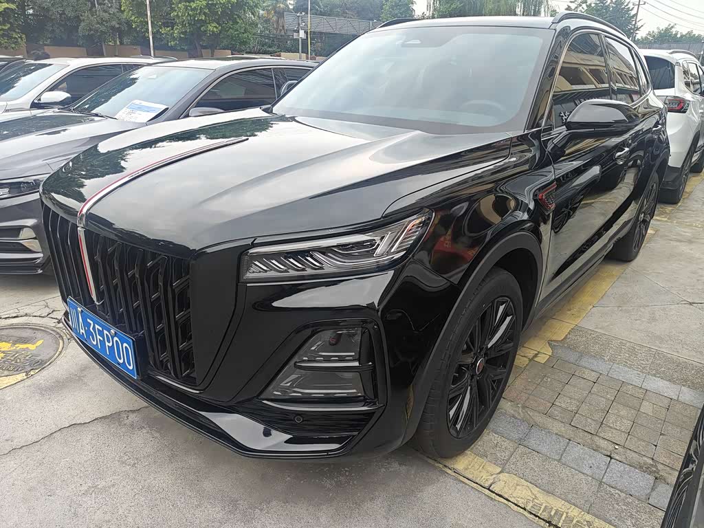 Hongqi HS5