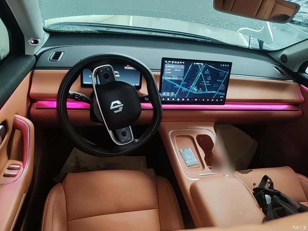 Leapmotor C10, 2025 10