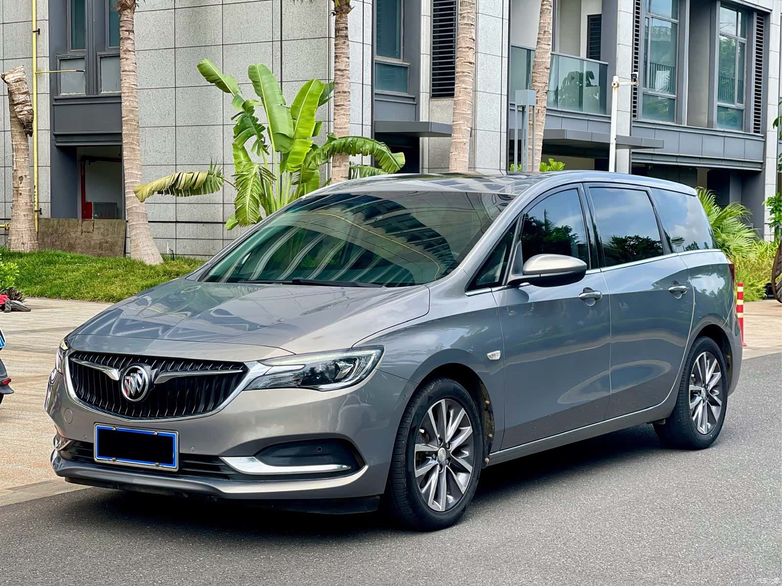 Buick GL6, 2019 1