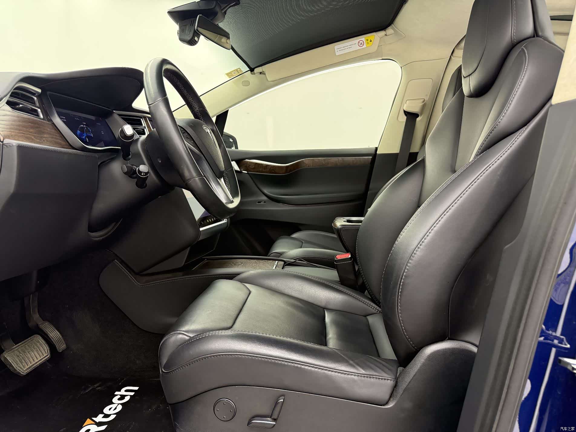 Tesla Model X, 2018 12