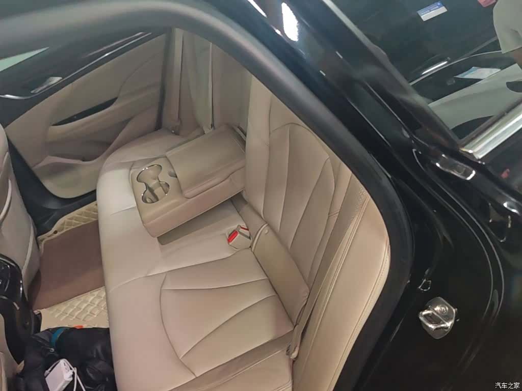 Buick LaCrosse, 2017 17