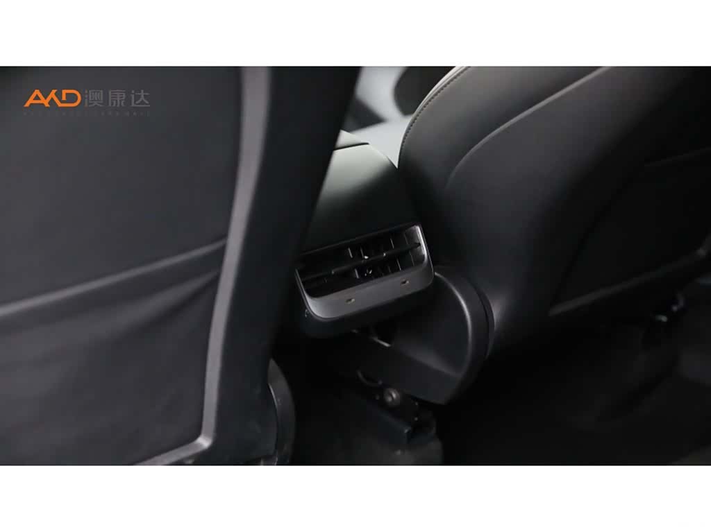 Tesla Model Y, 2022 9