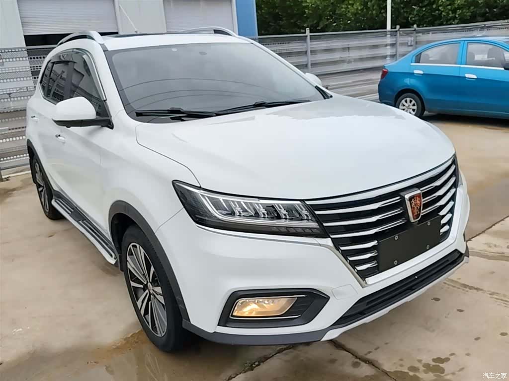 Roewe RX5, 2019 4