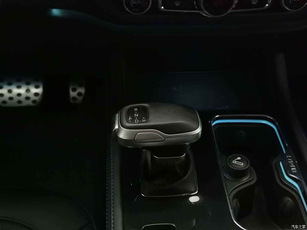BAIC BJ40, 2023 13