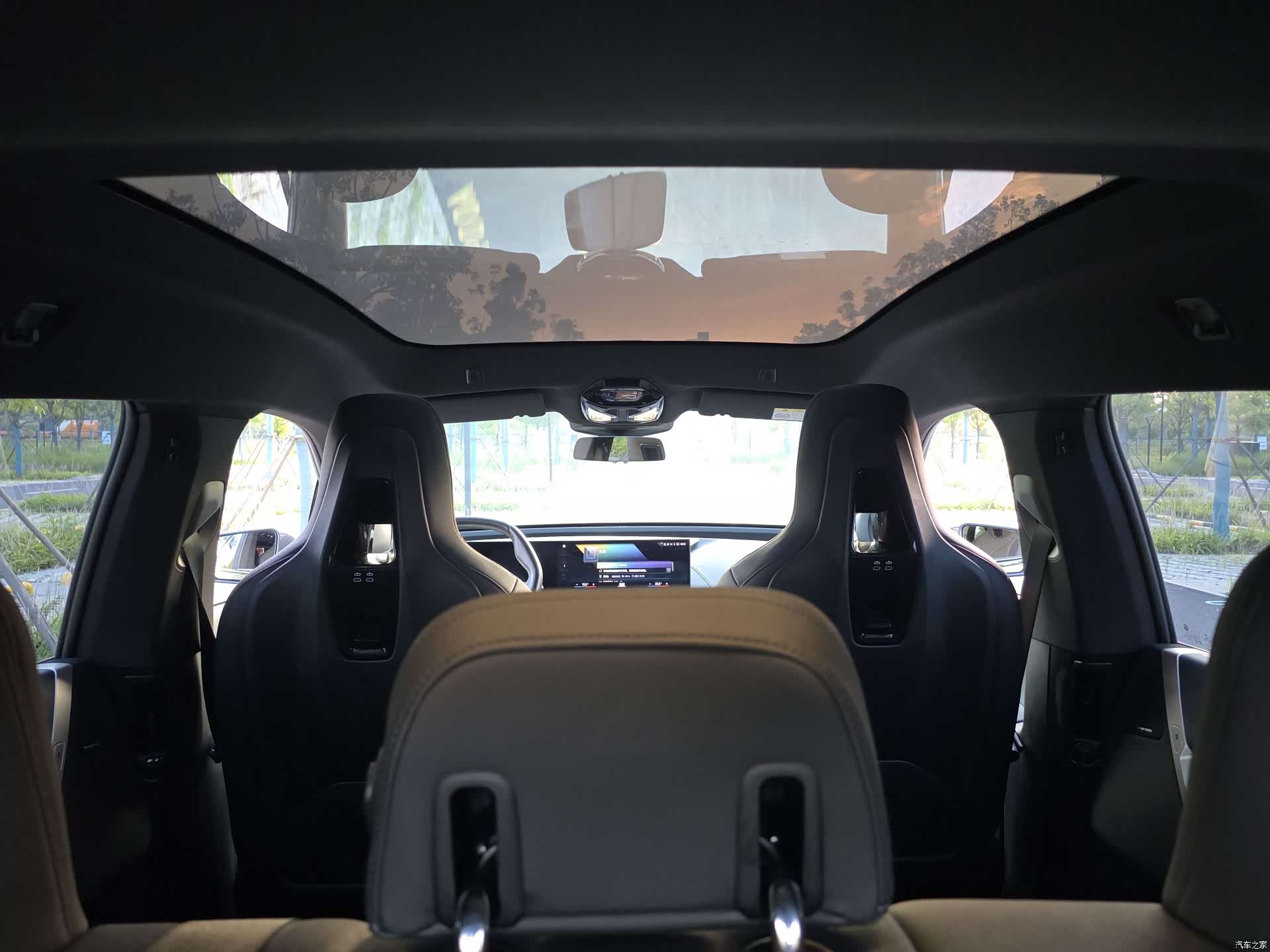 BMW iX, 2022 14