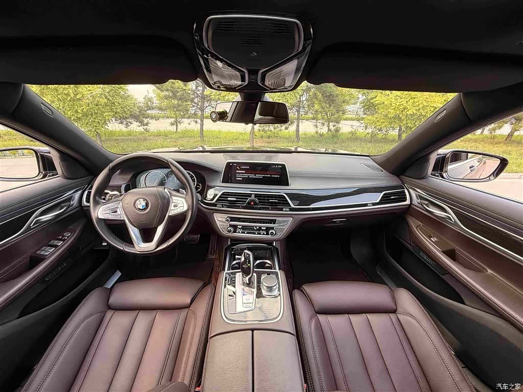 BMW 7 Series, 2018 7