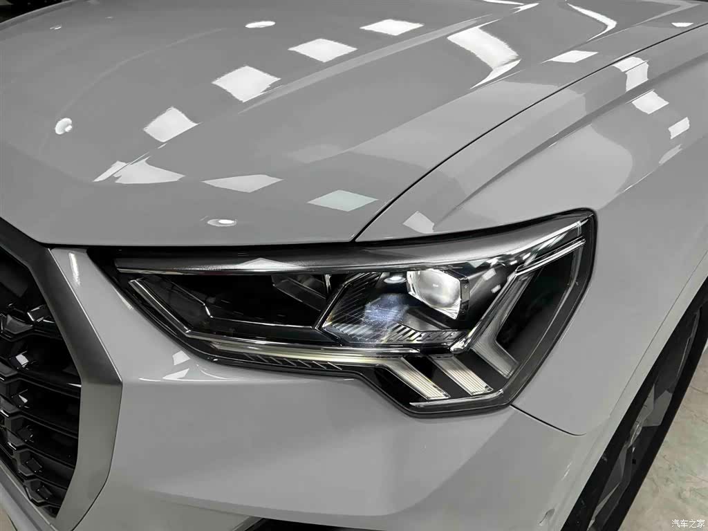 Audi Q3, 2022 18