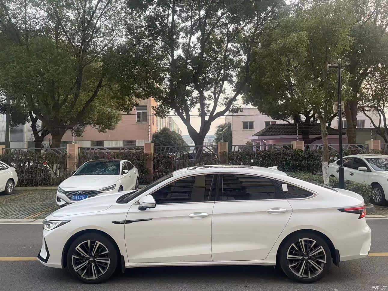 Chery Arrizo 8, 2022 8