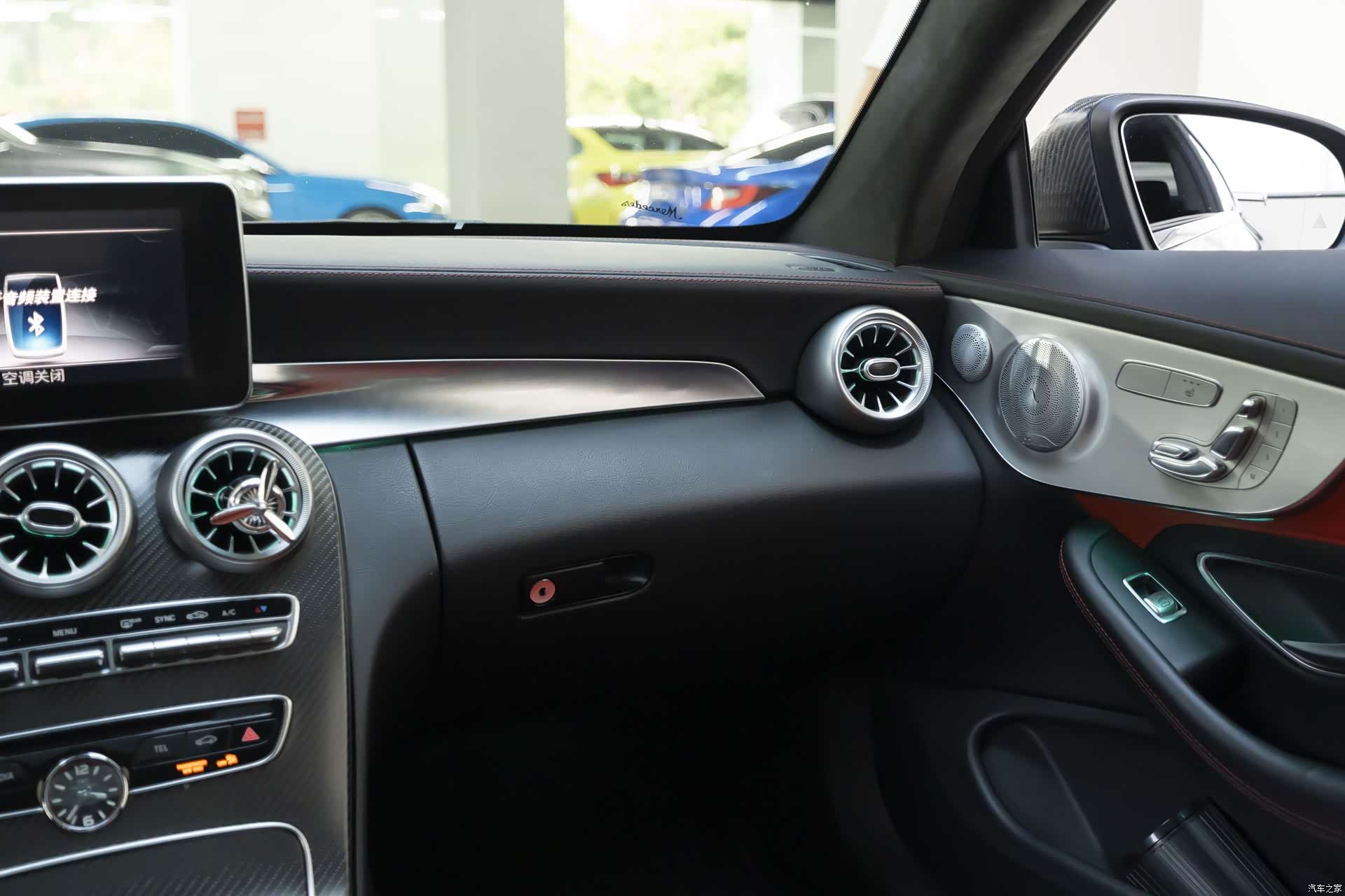 Mercedes-Benz C-Class, 2018 14