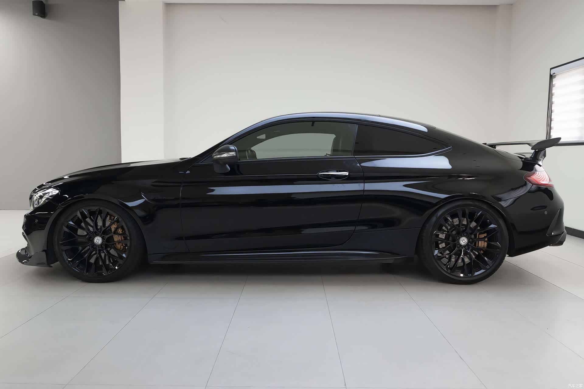 Mercedes-Benz C-Class, 2018 23