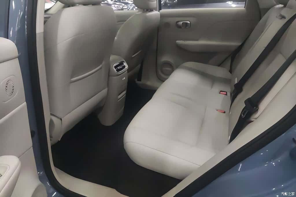 Leapmotor B10, 2025 11
