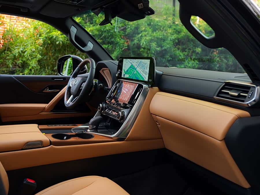 Lexus LX 2025, фото 15