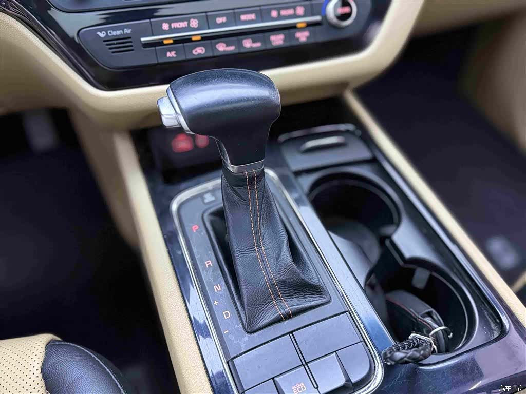 Kia Carnival, 2017 13