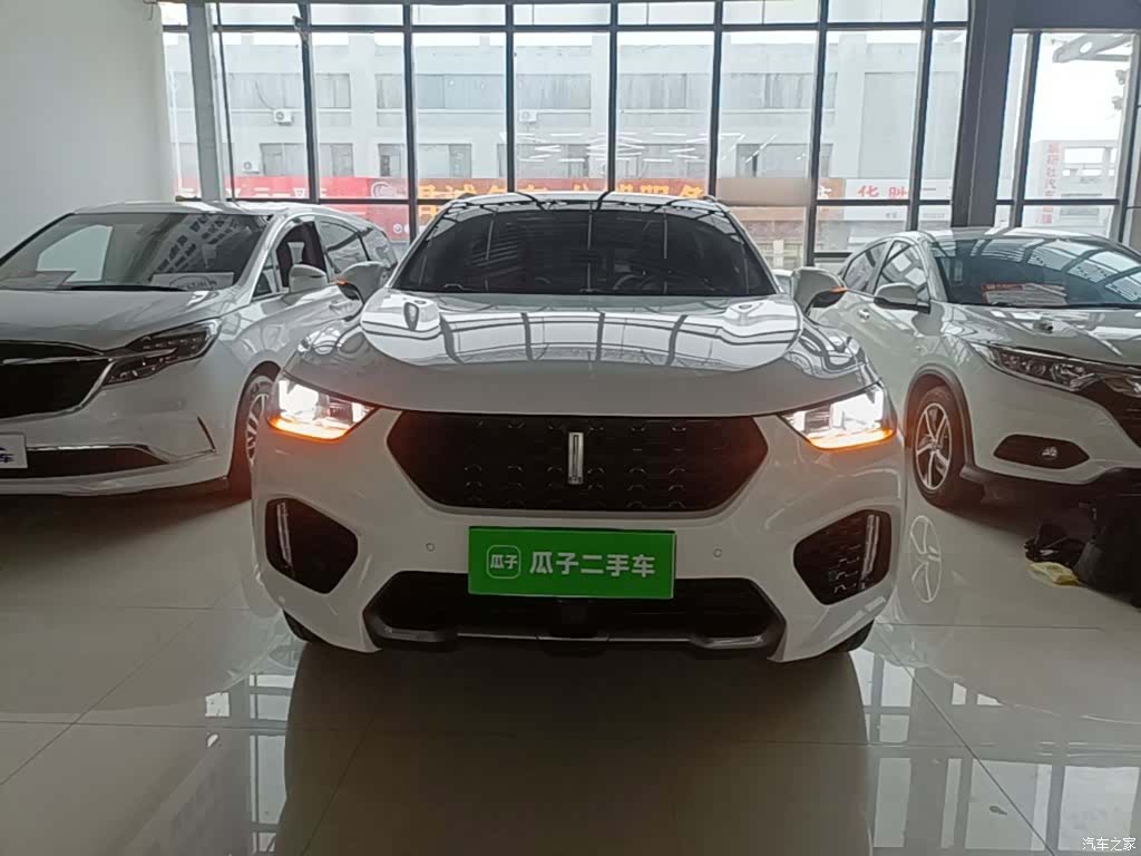 WEY VV5, 2017 3