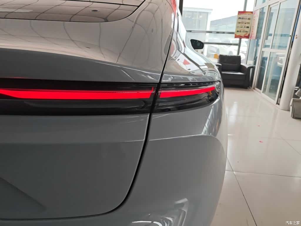 NIO ET5, 2024 8