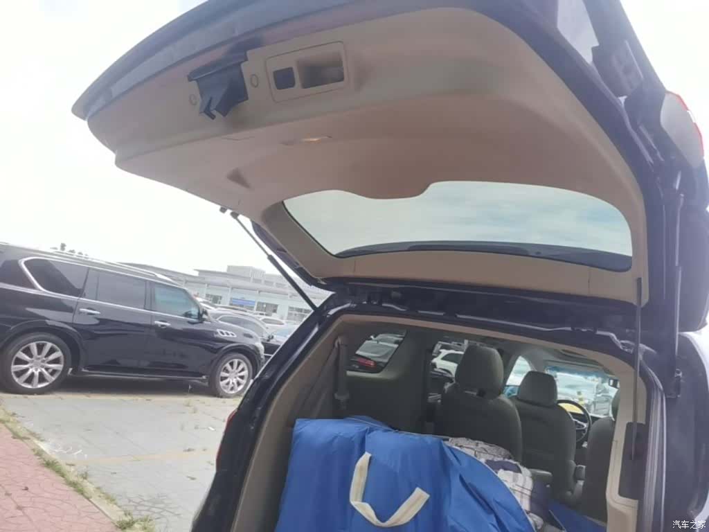 Buick GL8, 2017 19