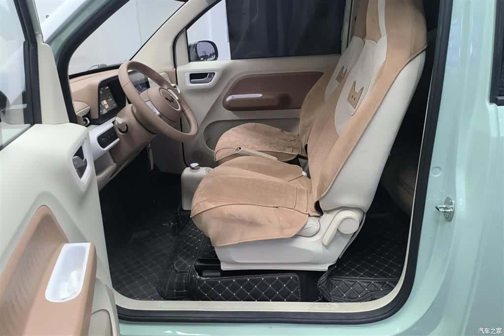 Wuling MINIEV, 2024 9
