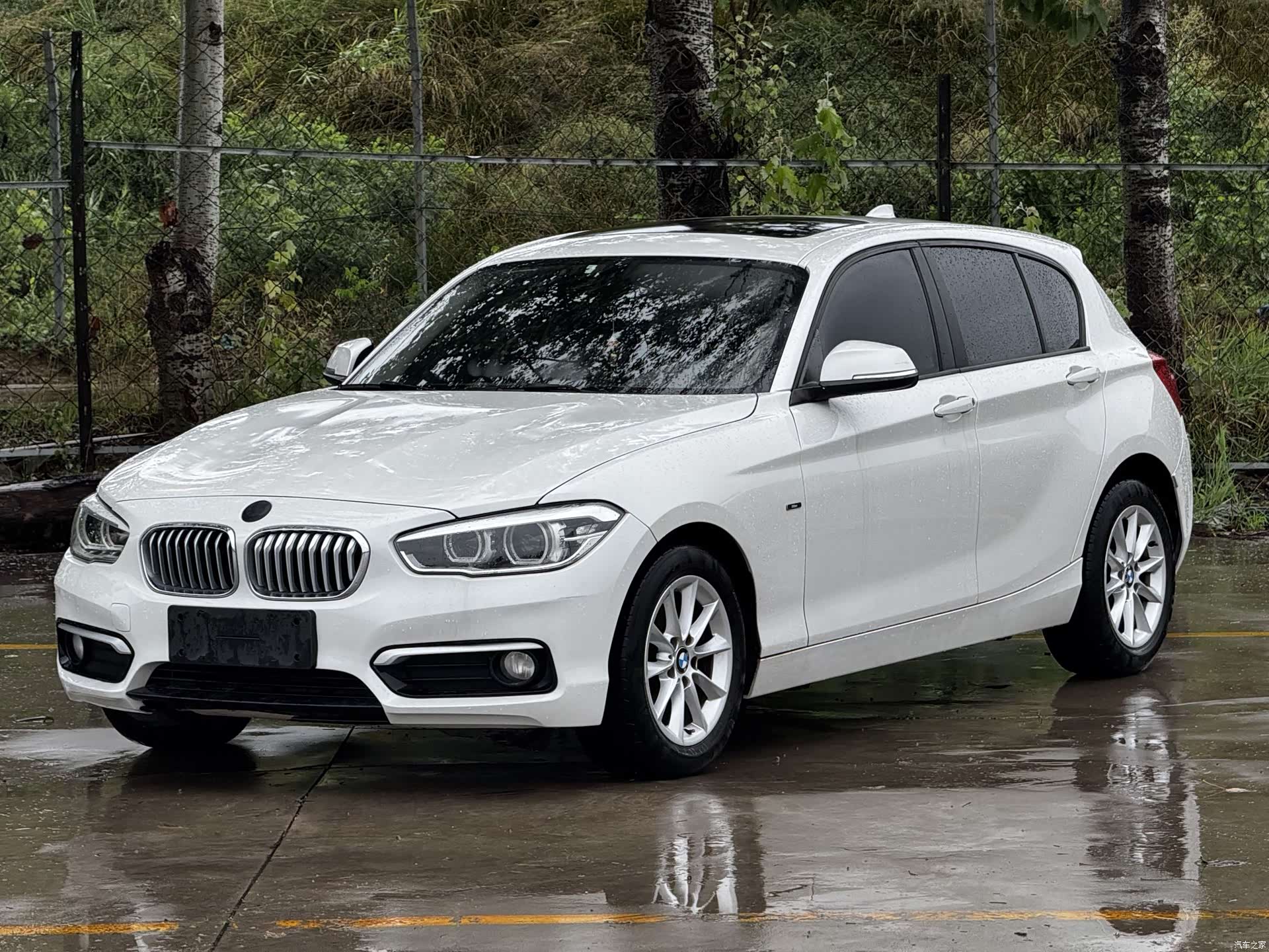 BMW 1 Series, 2016 1