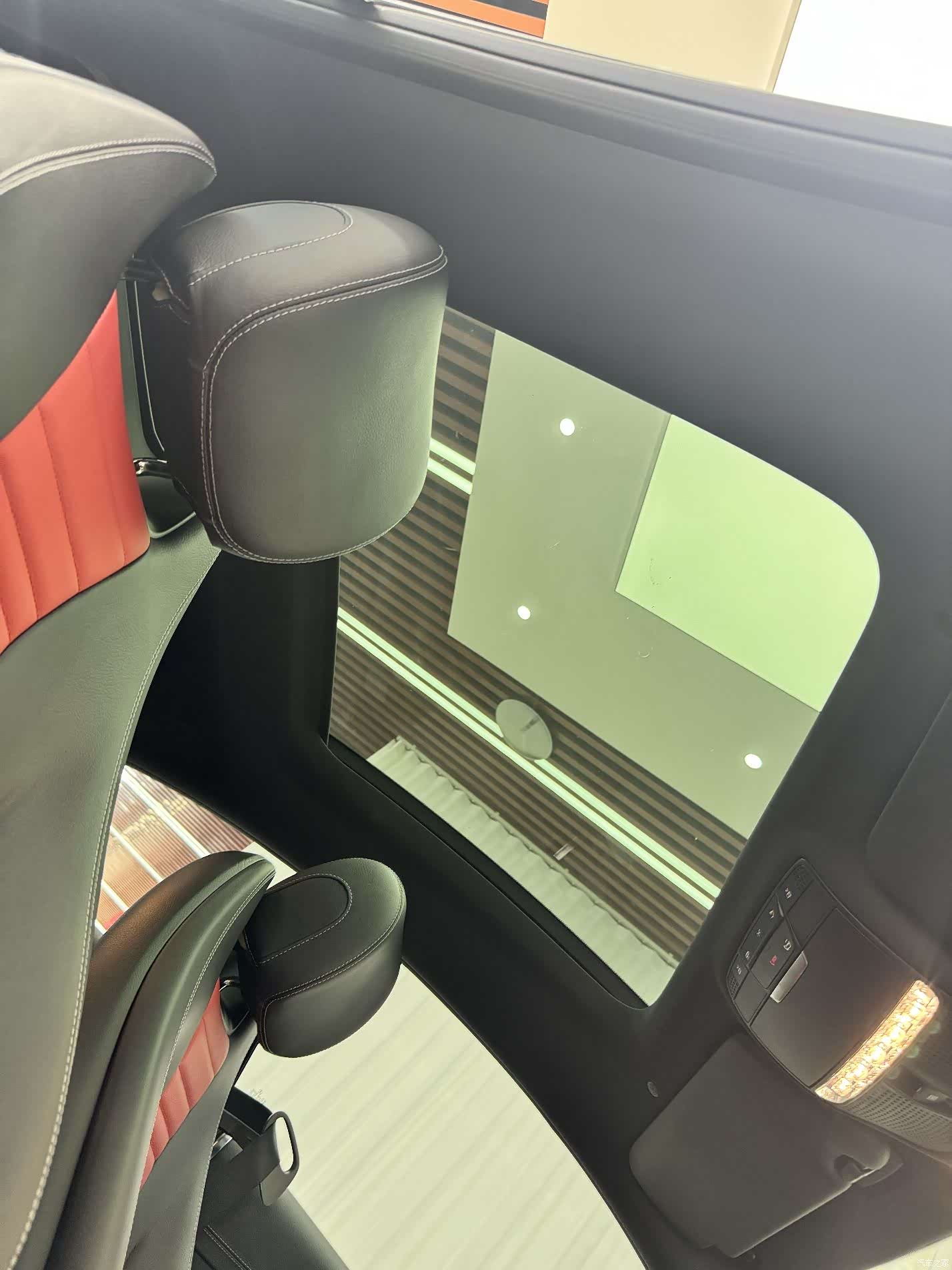 Mercedes-Benz E-Class, 2022 20