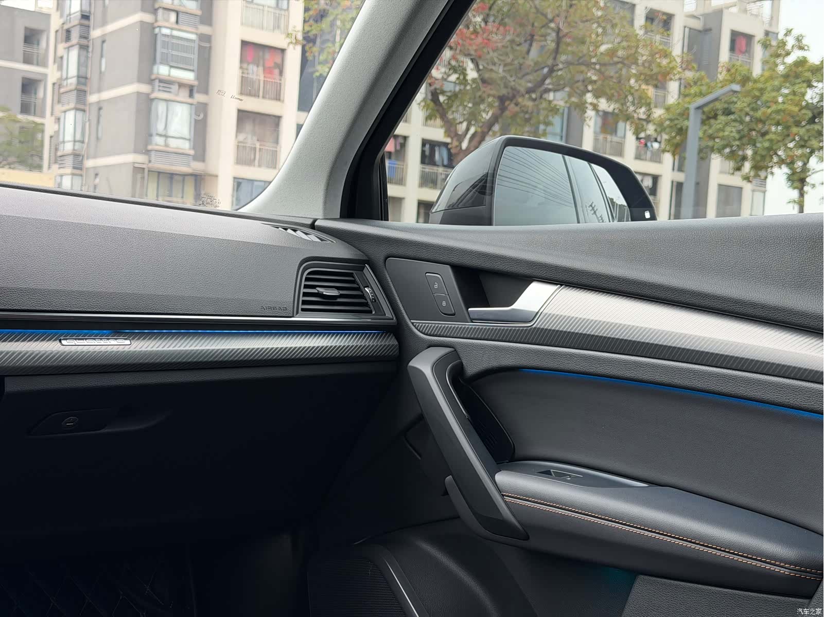 Audi Q5L, 2019 20