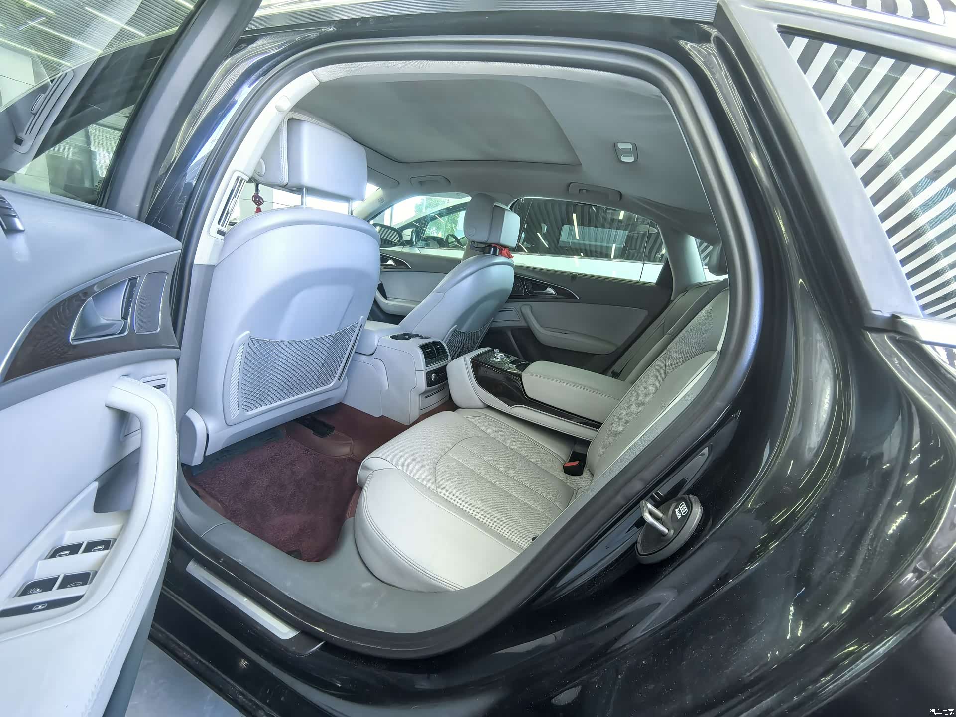 Audi A6L, 2013 7