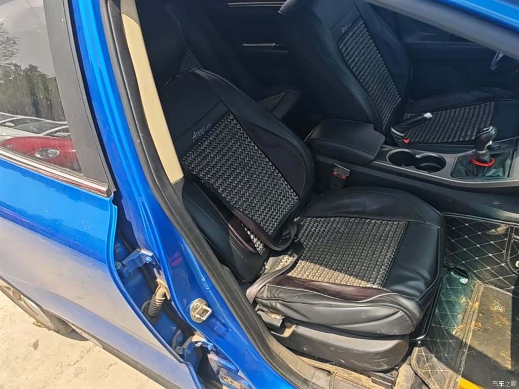 Geely Emgrand, 2017 25