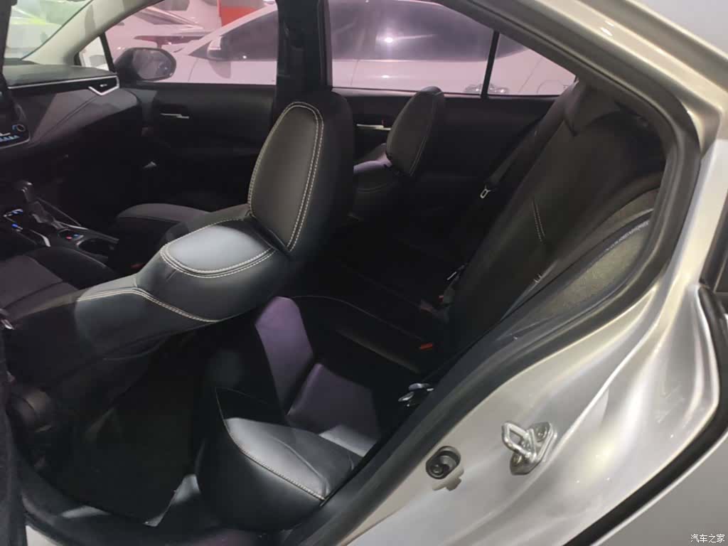 Toyota Corolla, 2019 13