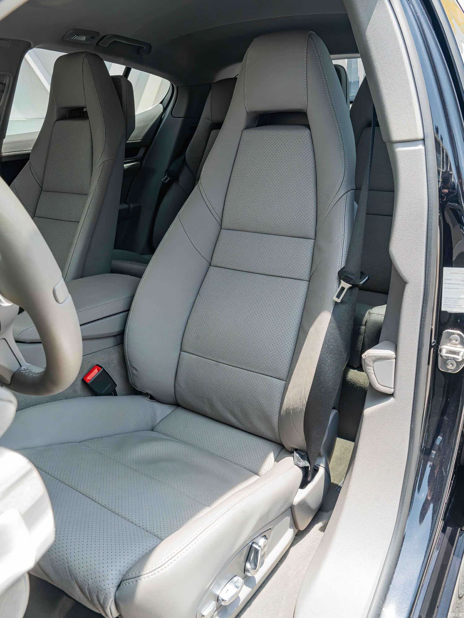Porsche Panamera, 2010 12