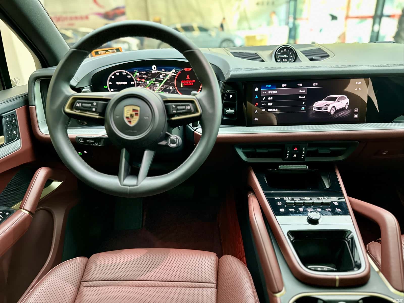 Porsche Cayenne, 2024 все фото
