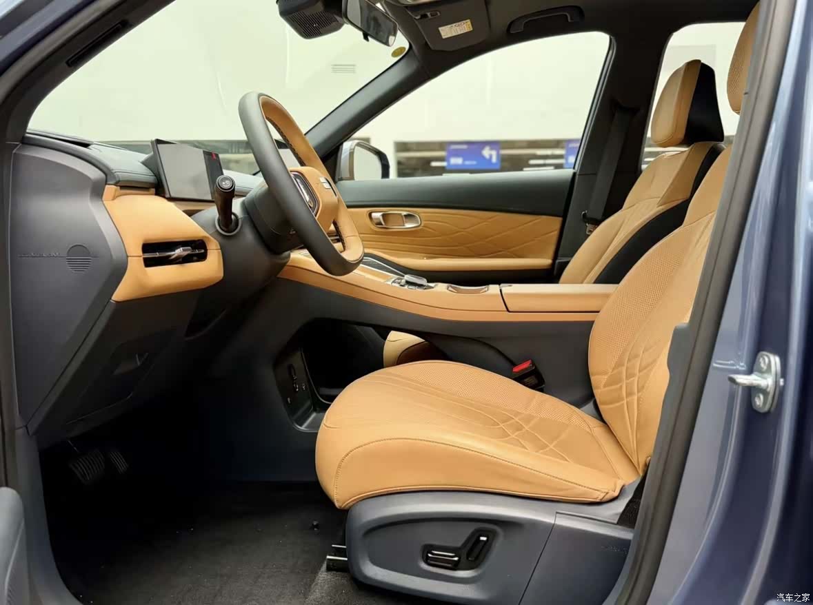 Geely 7, 2025 7