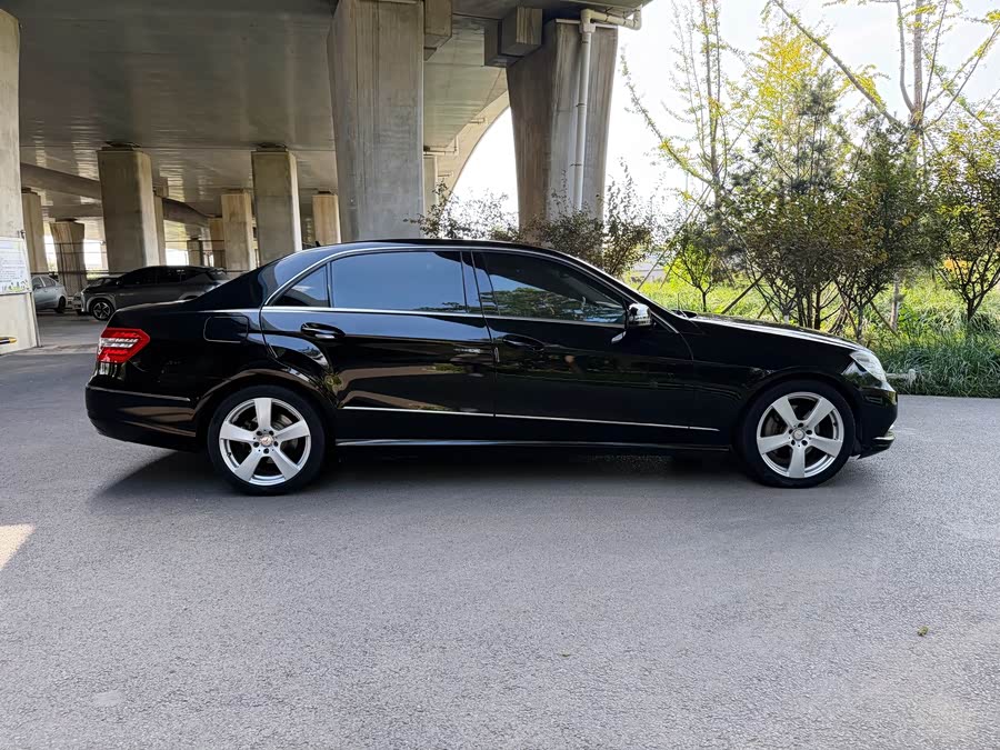 Mercedes-Benz E-Class 2013, фото 4