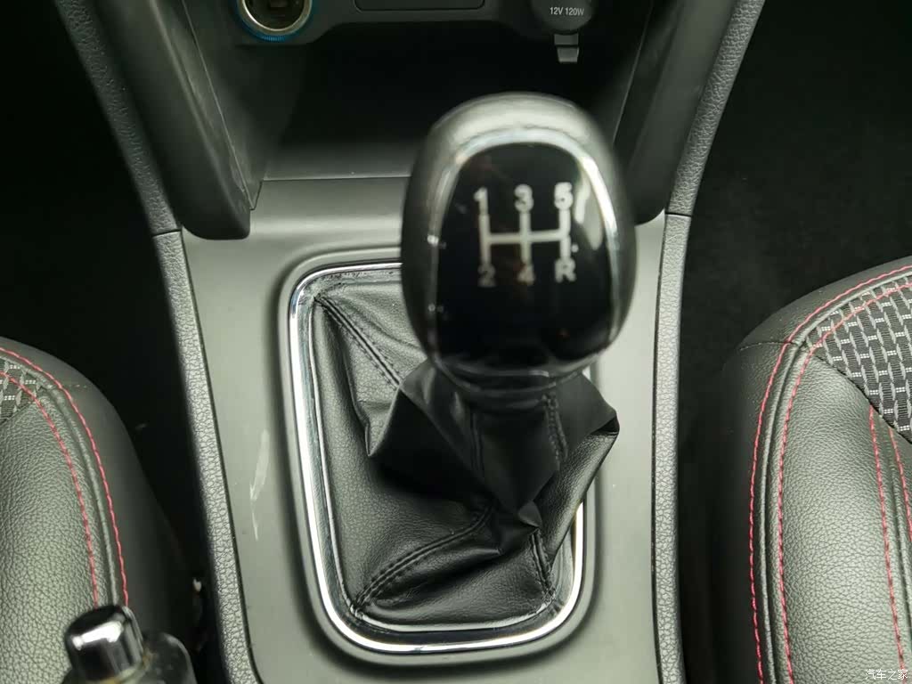 Chery 3, 2017 13