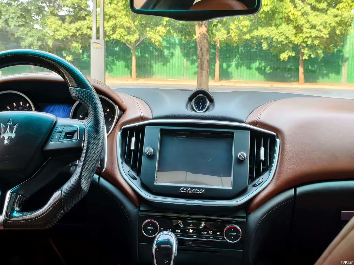 Maserati Ghibli, 2014 8