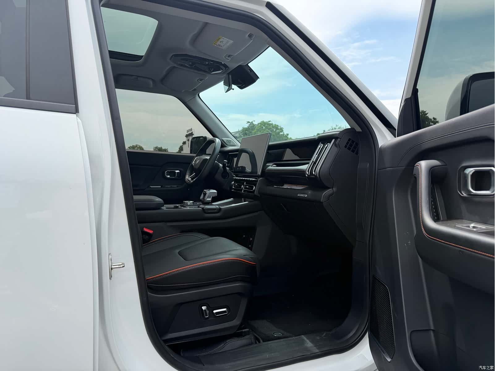 Jetour T1, 2025 12