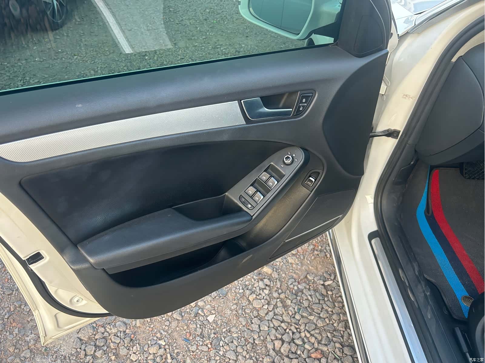Audi A4L, 2016 11