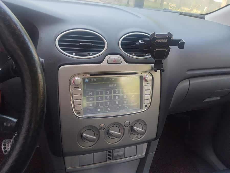 Ford Focus 2013, фото 13