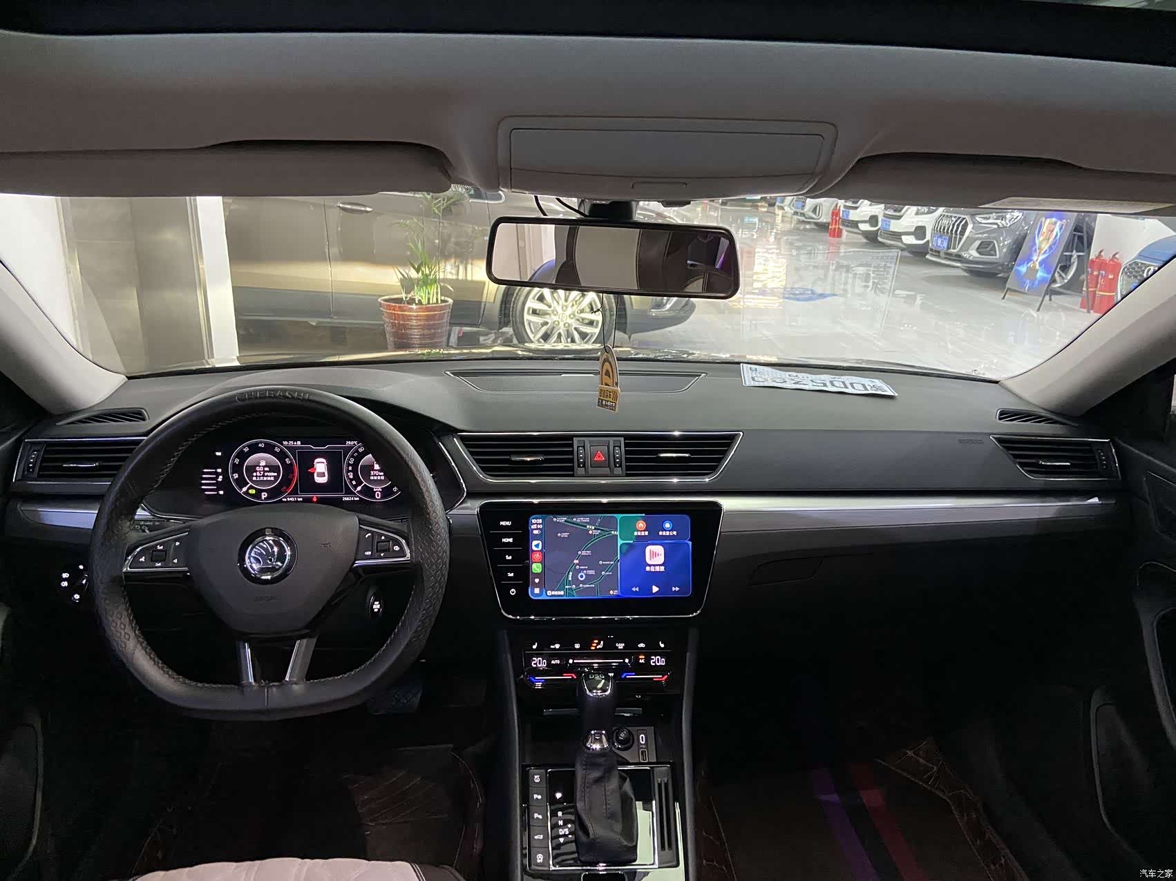 Skoda Superb, 2023 9