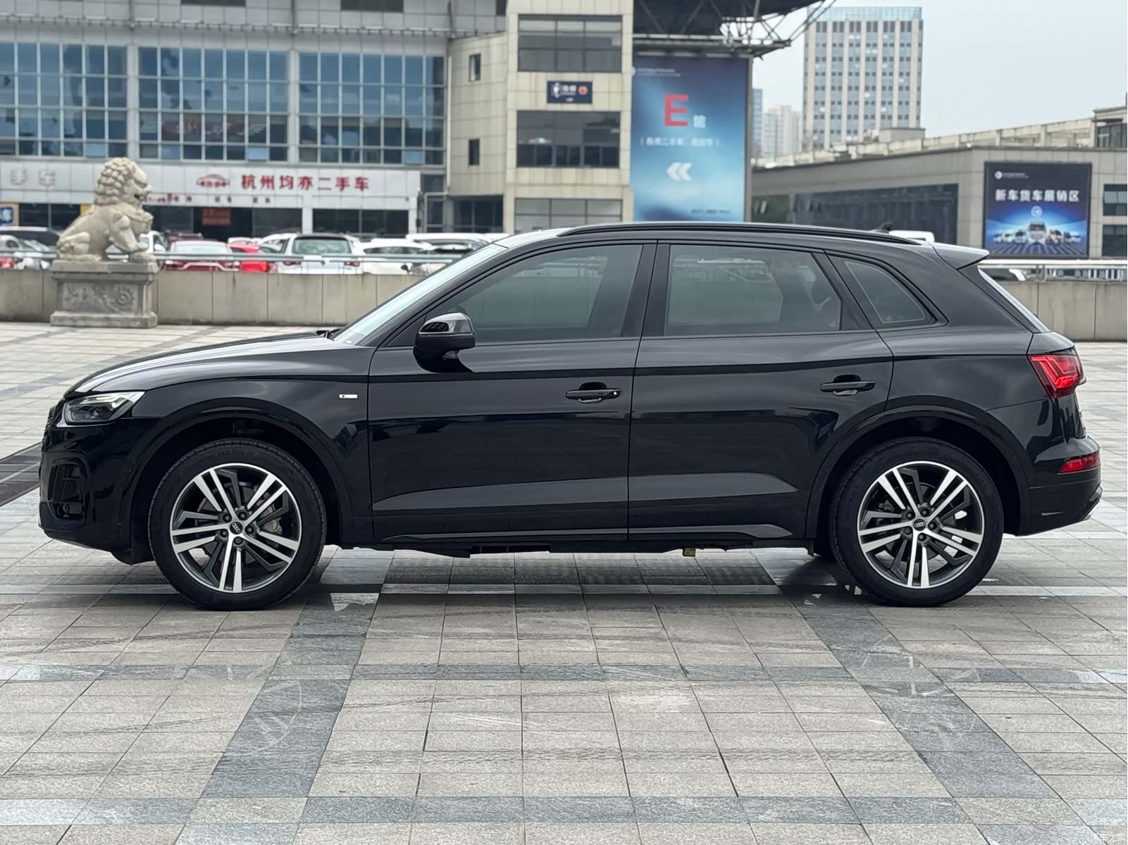 Audi Q5L, 2022 8