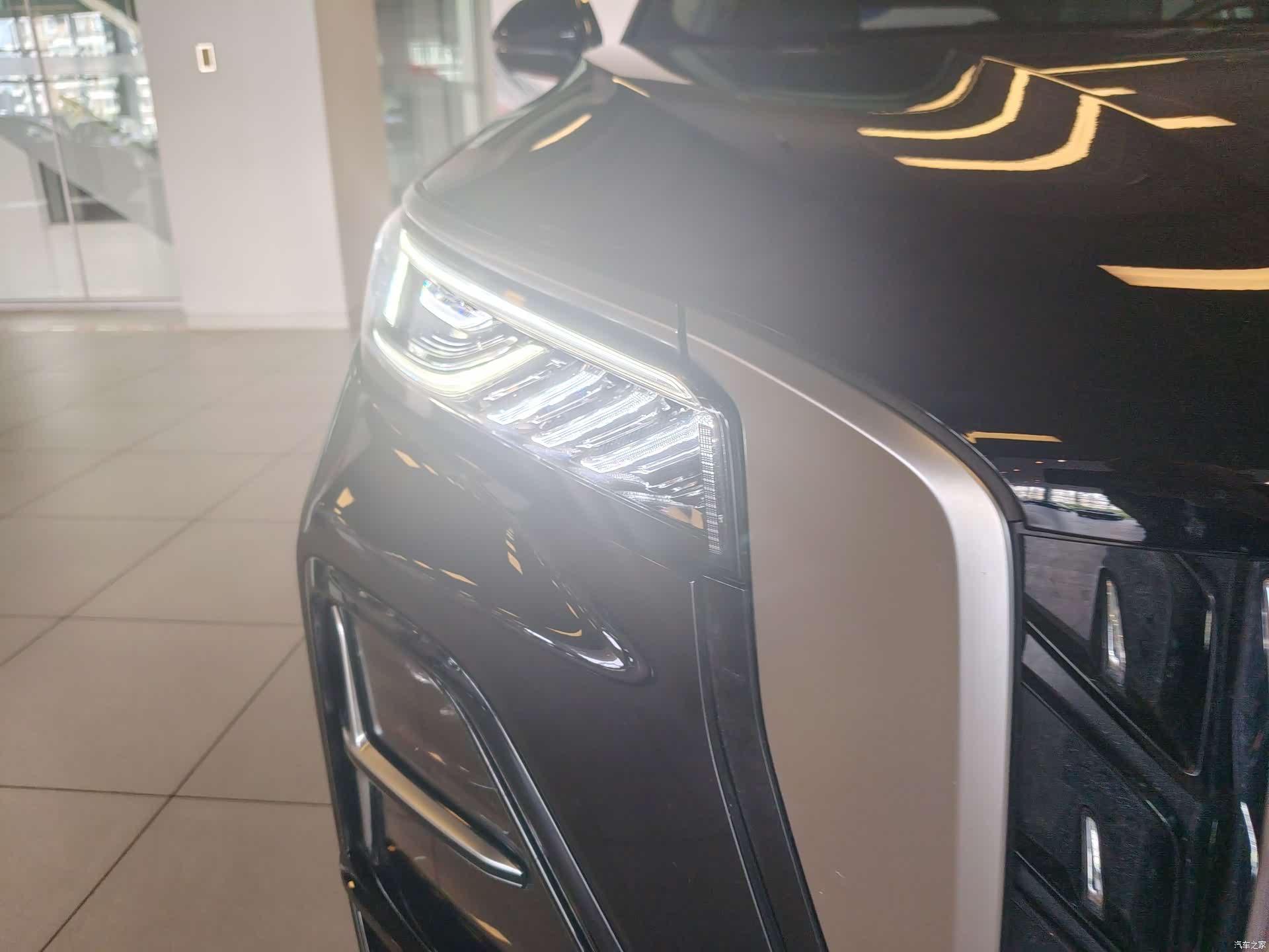 Hongqi HS5, 2024 4