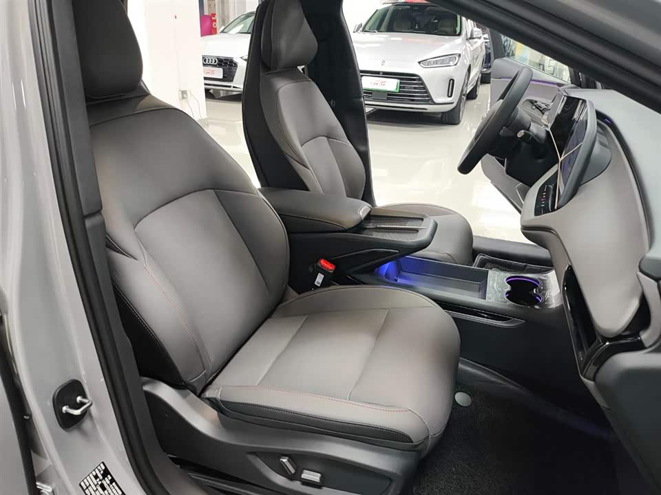 Hongqi EH7 Hongqi EH7