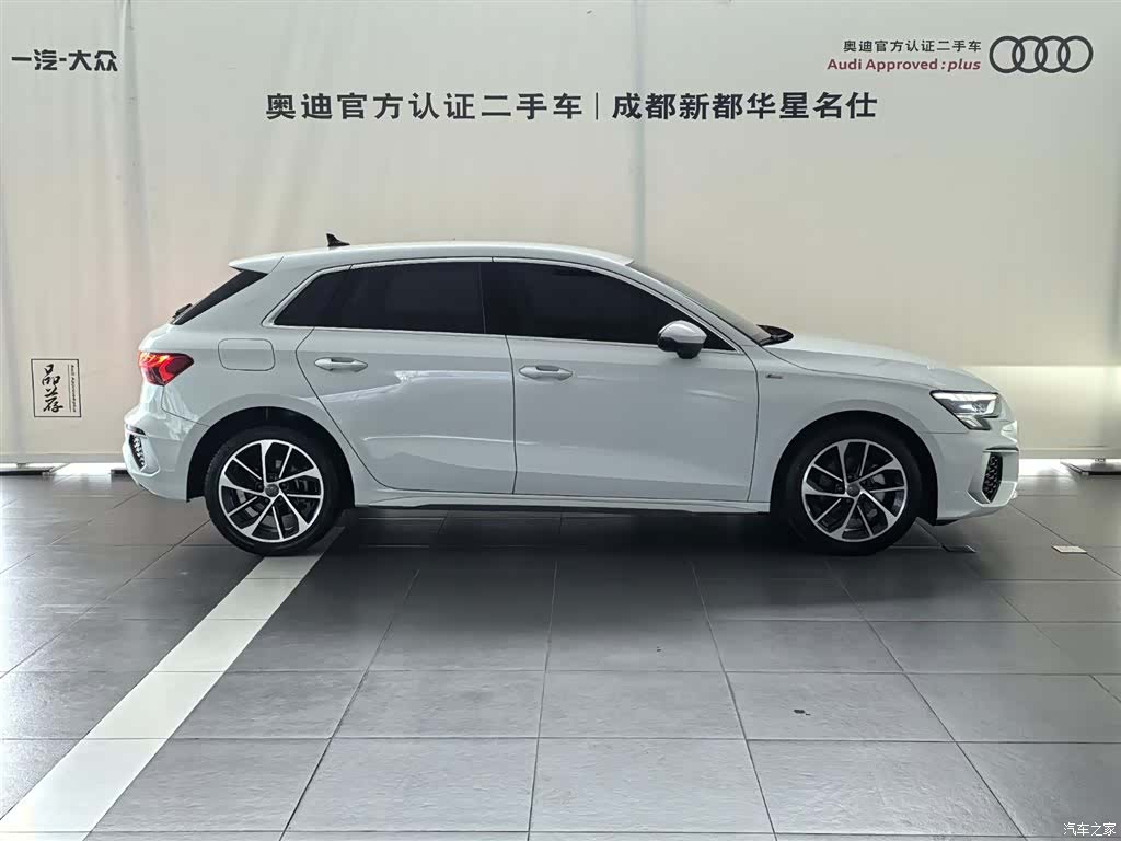 Audi A3, 2022 все фото
