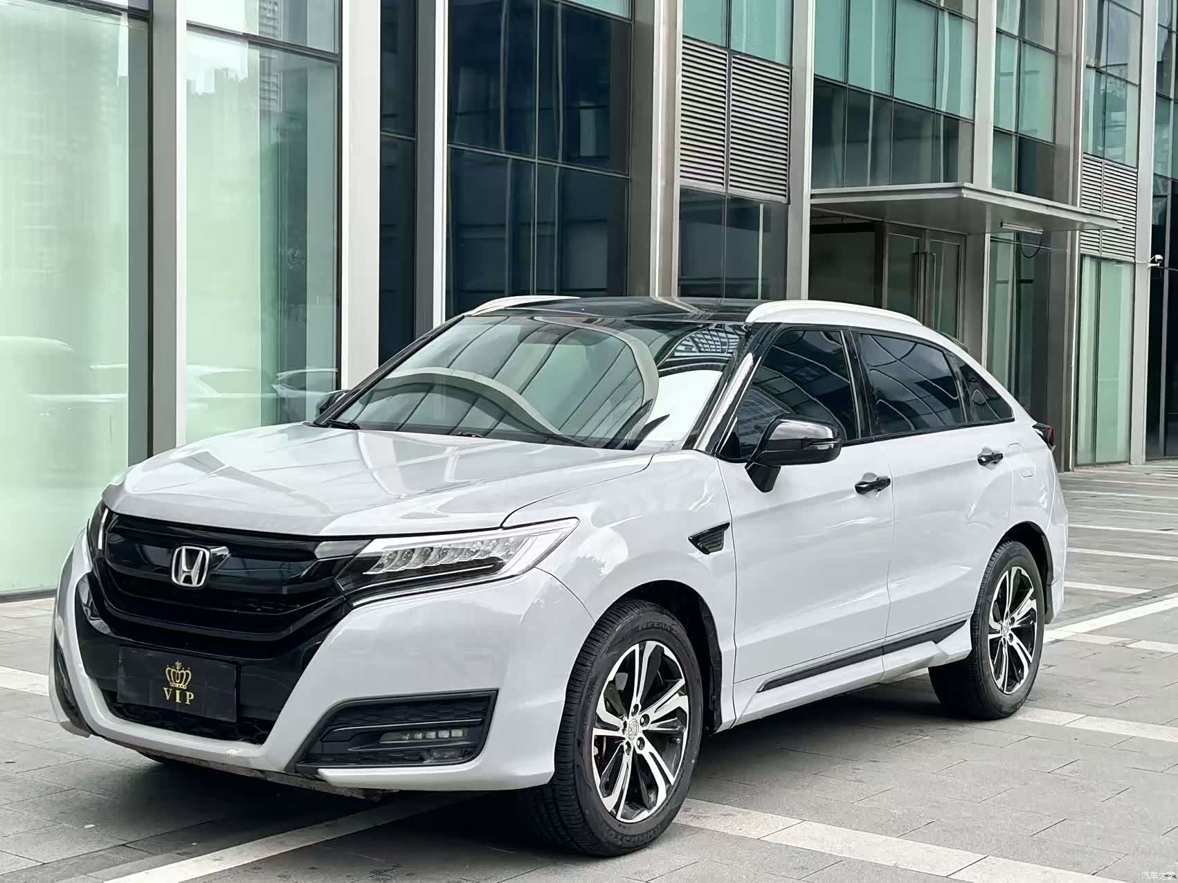 Honda UR-V