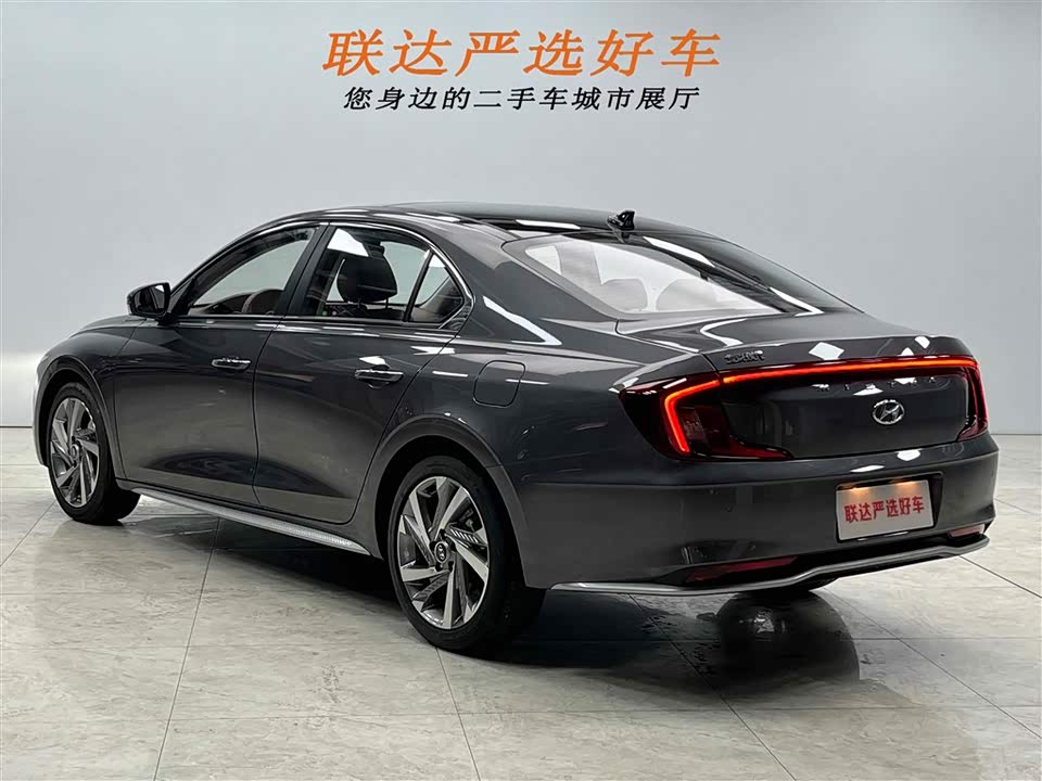 Hyundai Name picture