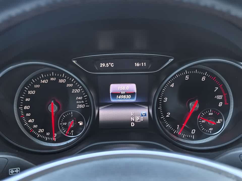 Mercedes-Benz CLA