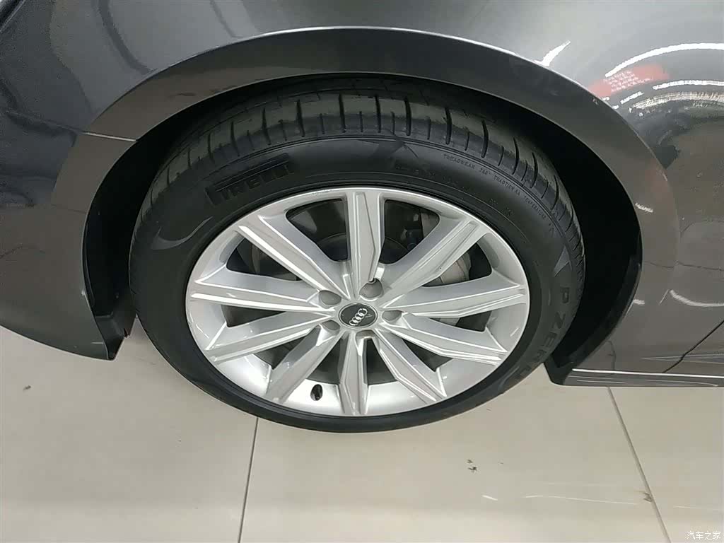 Audi A6L, 2020 25